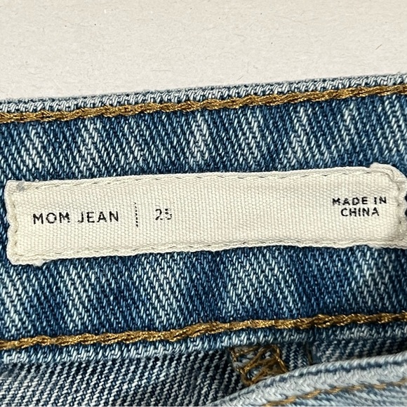 Pacsun Straight Two Tone Button Fly Raw Hem Mom Jeans - Picture 3 of 8